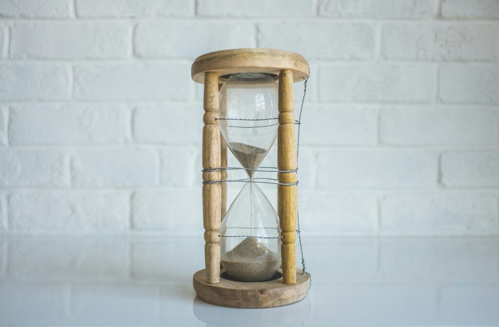 Et timeglas der symboliserer en faste periode.